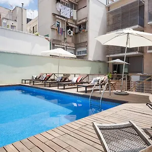 apartment-barcelona-rentals-gracia-pool-apartments-center.catalonia-hotels.com/